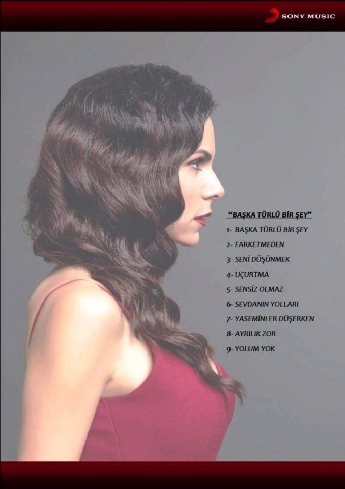 ŞENAY LAMBAOĞLU - BAŞKA TÜRLÜ BİR ŞEY