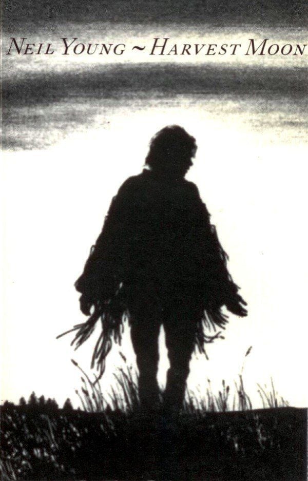 NEIL YOUNG - HARVEST MOON (MC)
