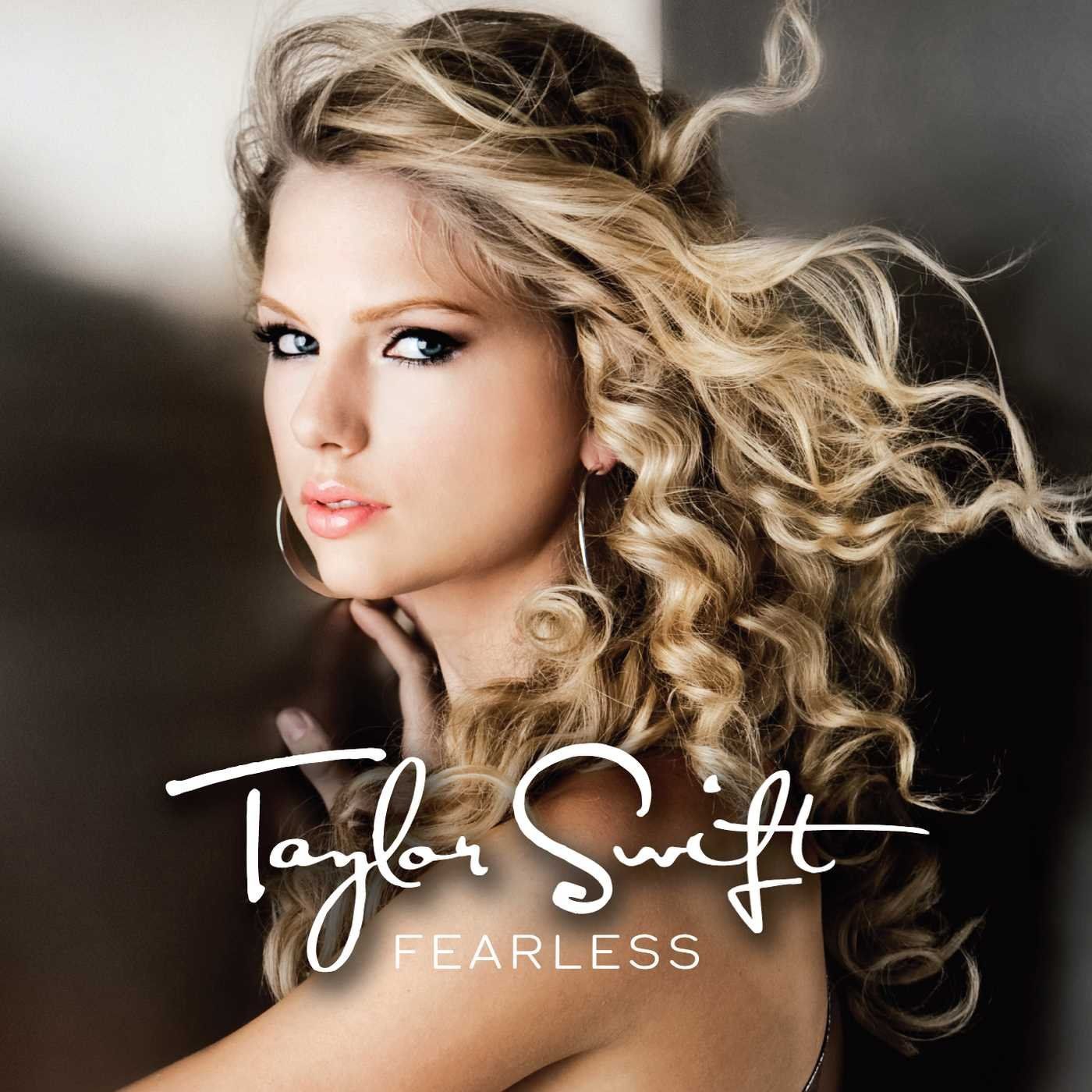 TAYLOR SWIFT - FEARLESS (CD)