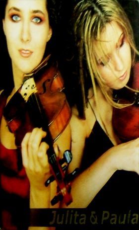 JULITA & PAULA - JULITA & PAULA